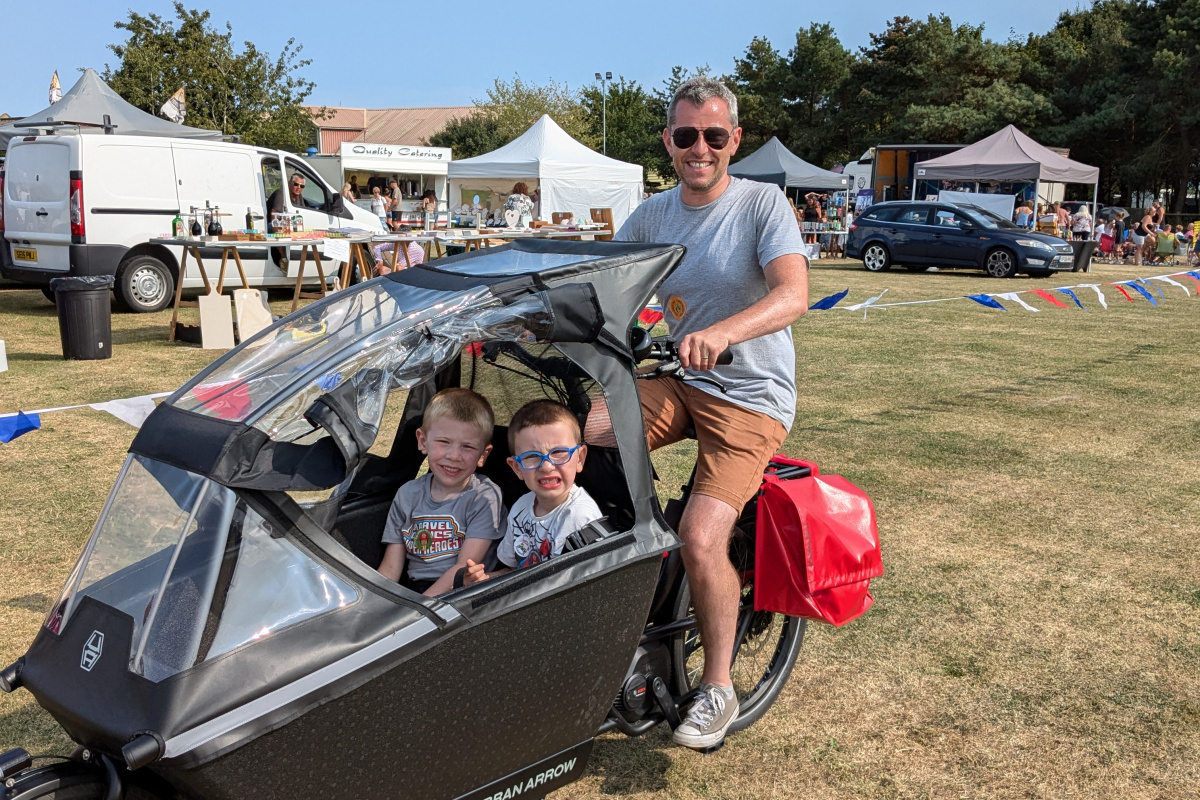 Urban Arrow Family eCargo bike